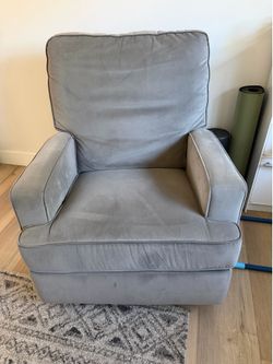 Swiveling Reclining Chair