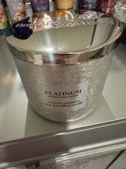 Bath & Body works Candle 
