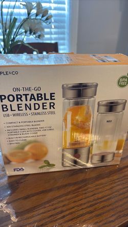 Portable blender