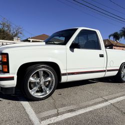 1991 Chevy 350 Sport 