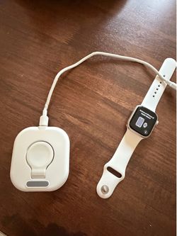 Apple Watch Series 8 GPS + Cellular