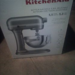 Kitchen Aid Mixer 5.5quart