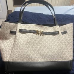 Michael Kors Reed Large Tote Bag