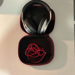 Beats By Dre - Executive Edition