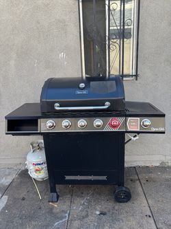 Dyno Glo 5 Burner Grill