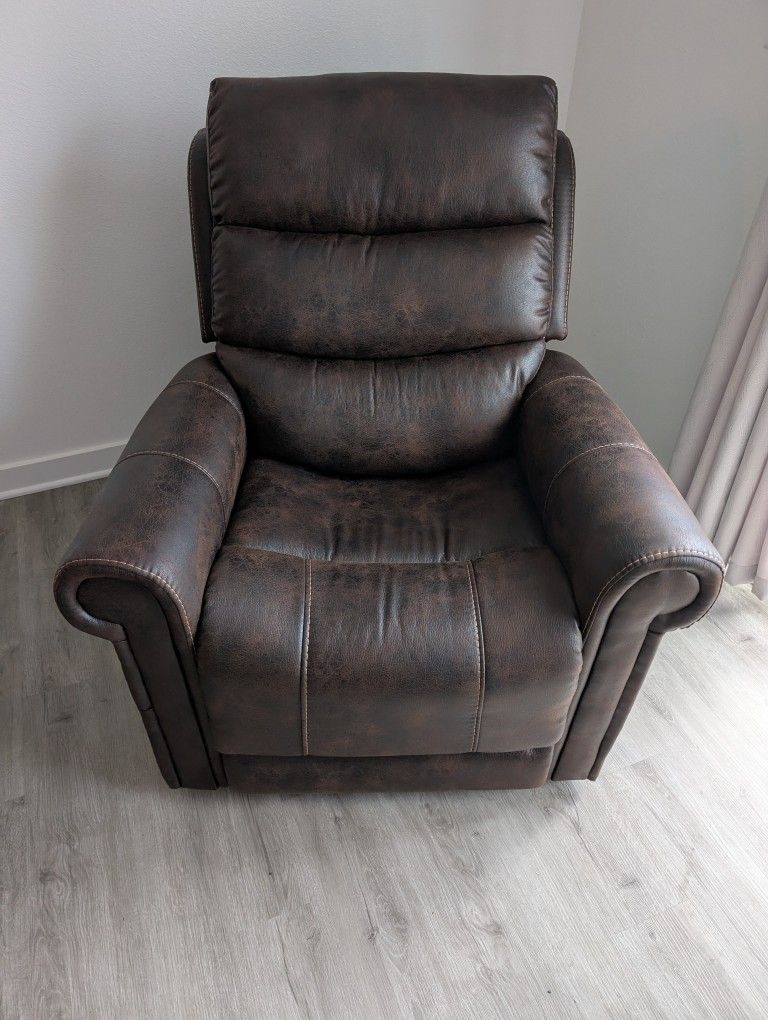 Triple Power Lift Recliner