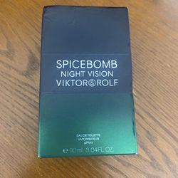 Viktor Rolf Spicebomb Night Vision 