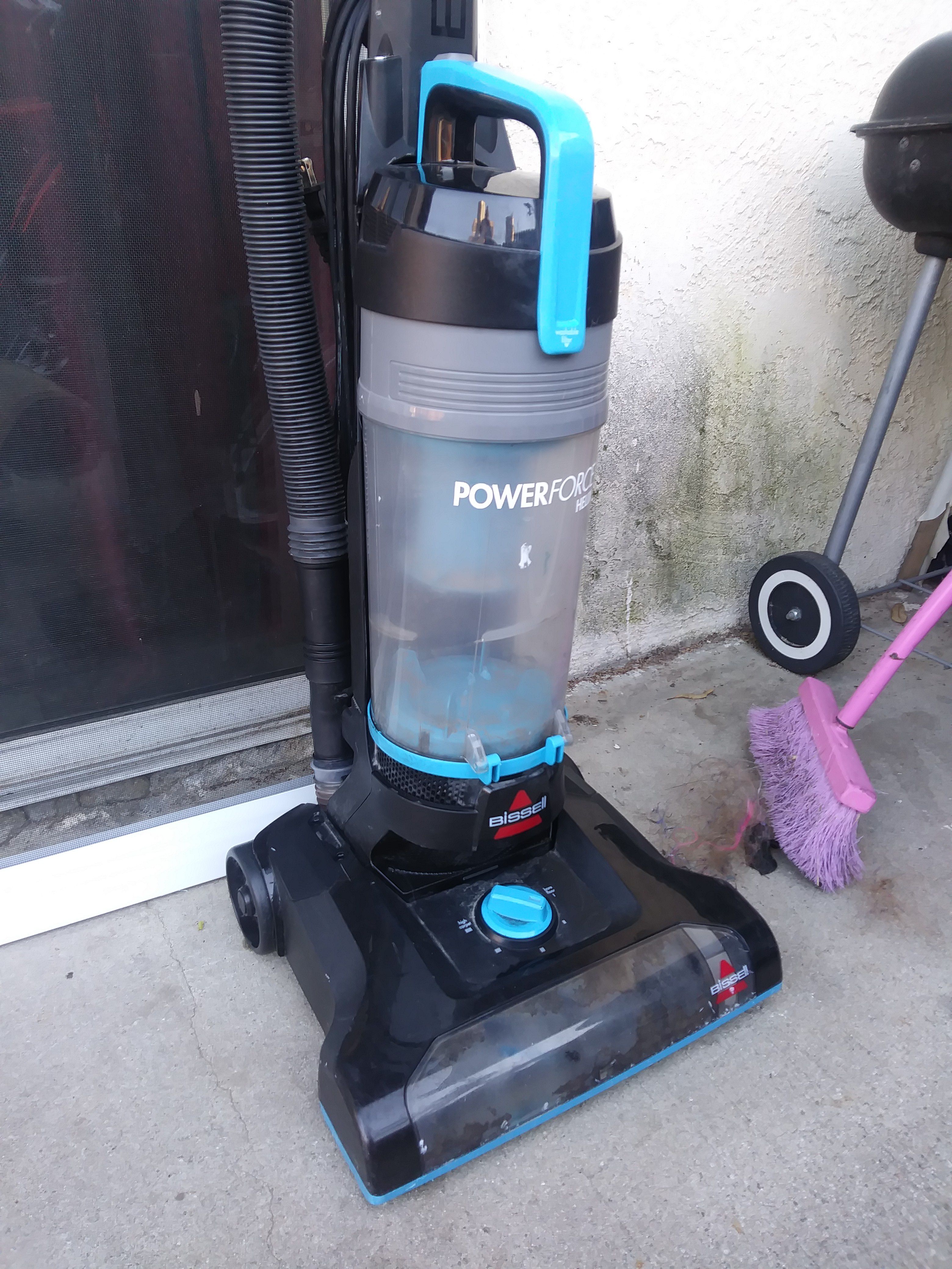Bissell powerforce Helix