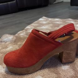 clogs shoes