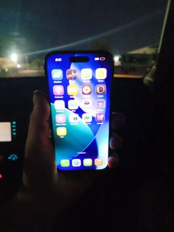 iPhone 16 Black carrier unlocked