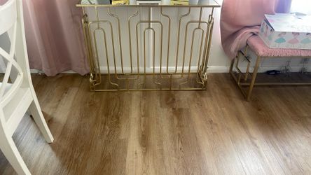 Gold Table