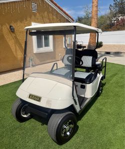 Ezgo TXT Golf Cart