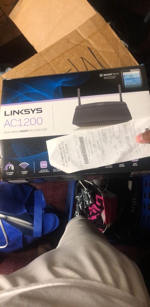 Linksys Router Originally 89.99 selling it for $40