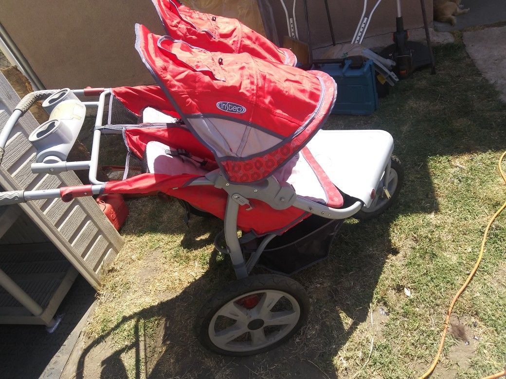 graco fast action jogger stroller FastAction LX Stroller, Drive, 2024 Car Seat Second Hand Size:CFLT5000-C Large storage basket has saffaino