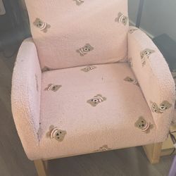 6 Baby Items, Rocking Chair, Diaper Caddy, Nursing Pillow, Baby Carrier