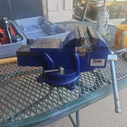 Vise CENTRAL FORGE, 5 IN Jaws SWIVEL, Large Heavy Duty, E MESA 
