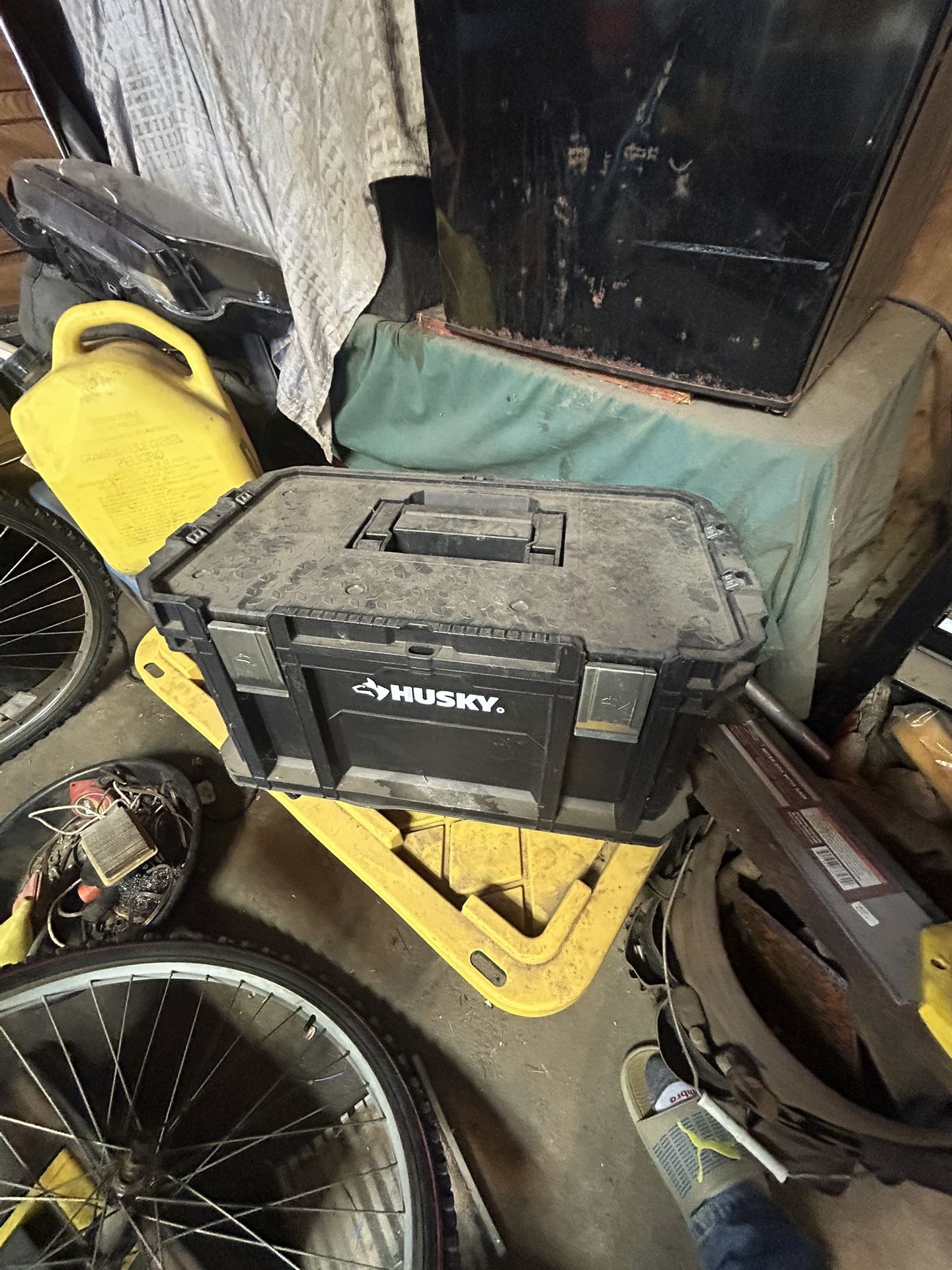 Husky Tools Box And Tools