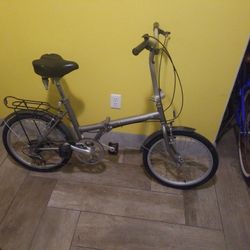 Un Closeted Folding Bike, Fits In Trunk Or Closet , Light Weight 