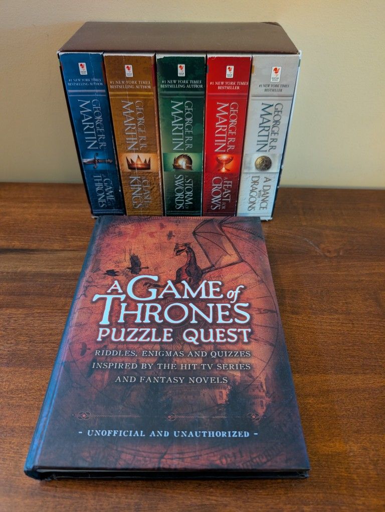 A Game of Thrones Book Set Lot