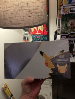 Pokémon Ultra Premium Collection 