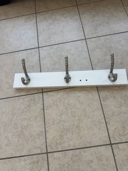 Coat rack wall mount