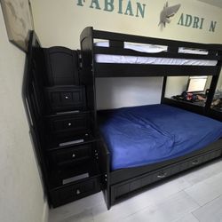 Bunkbed TWIN/full