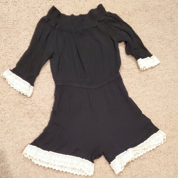 New! Womens Off Shoulder 3/4 Sleeve Crochet Trim Romper