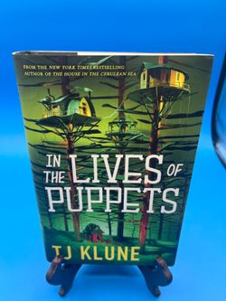 In the lives of Puppets HC dust jacket