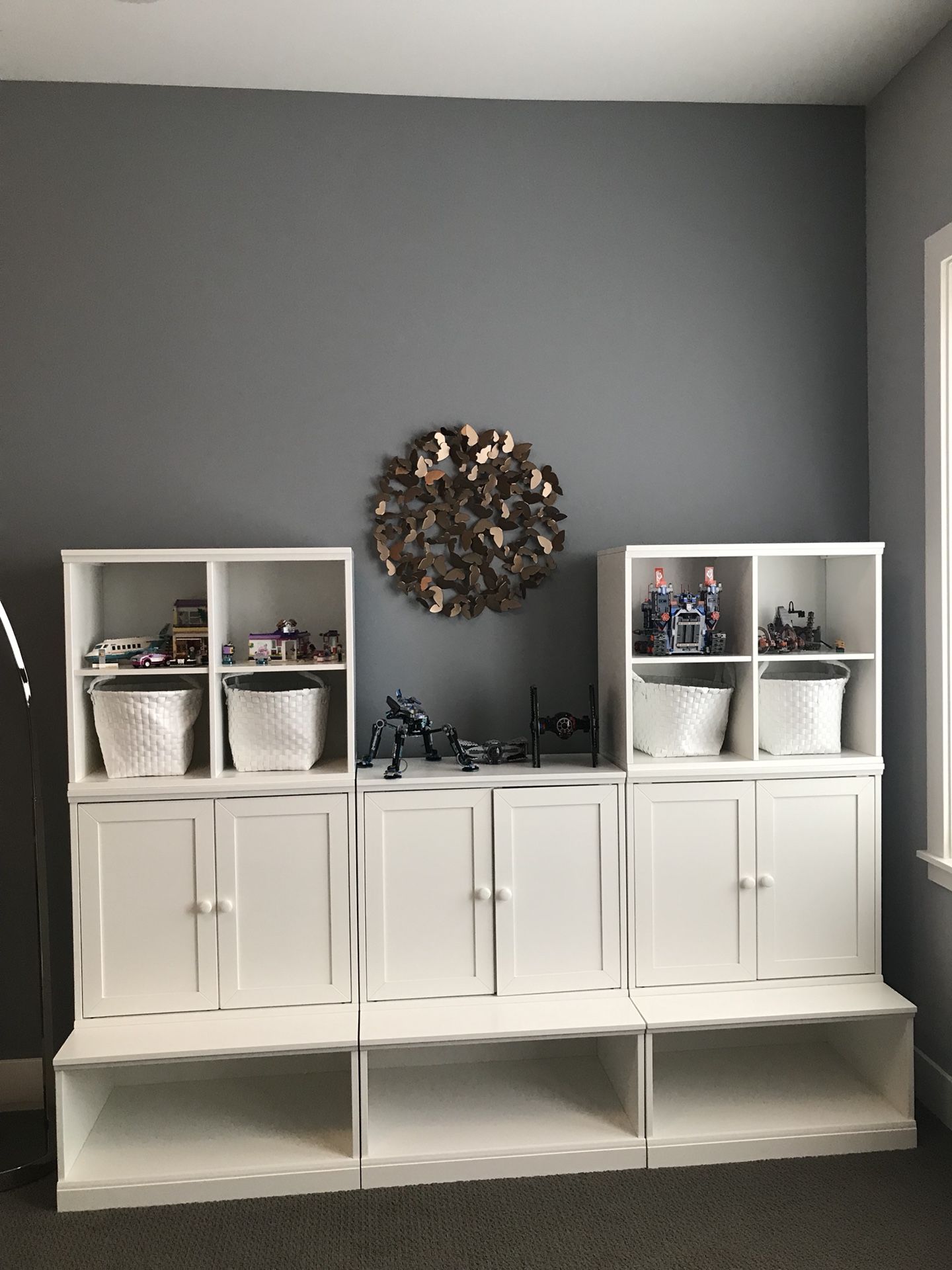 Pottery Barn Kids – Cameron Wall Storage System in White