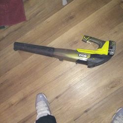 V18 Ryobi Blower