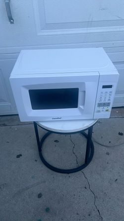 COMFEE EM  720CPL PM Countertop Microwave OVEN  W  Sound on off Ecomde EASY