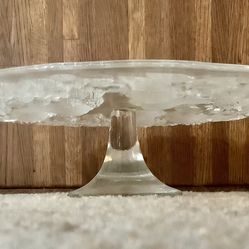 Pretty glass serving stand
