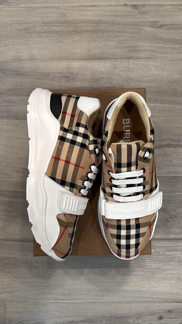 BURBERRY SHOES