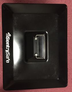 SentrySafe Cash box