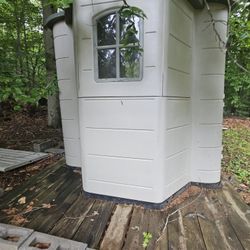 THINKING OUTSIDE STORAGE SHED 