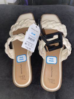 Woman’s Shoes