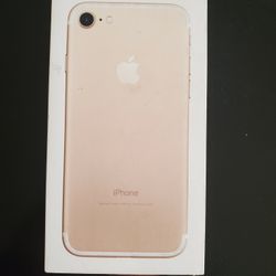Iphone 7 Unlocked. Excellent Condition With Box
