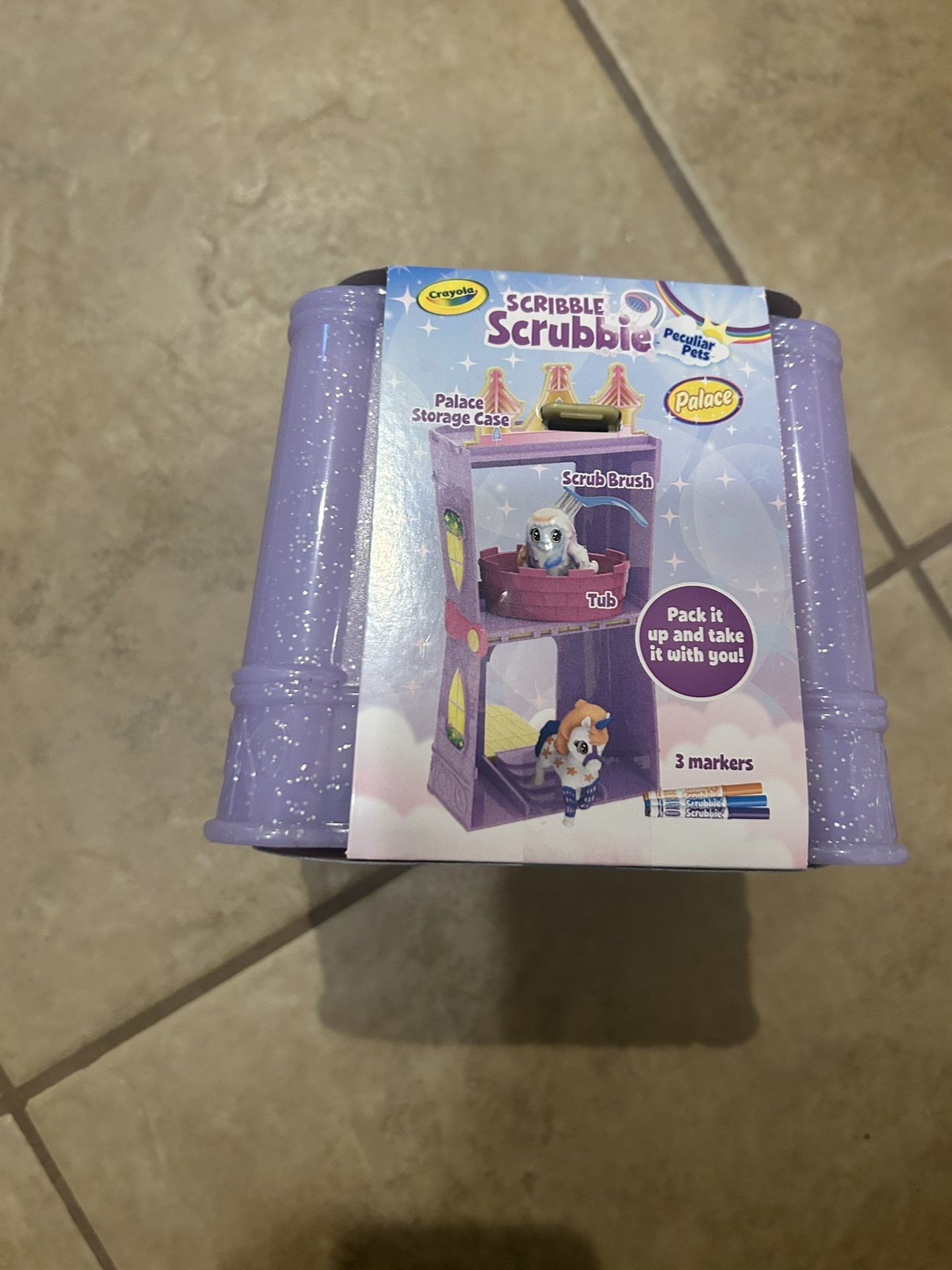 CRAYOLA Scribble Scrubbie Peculiar Pets Palace Playset w/ 2 Pets & 3 Markers NEW