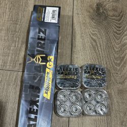 Bronson G3 Skateboard Bearings.