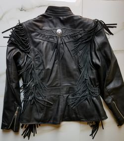 Super cute Harley Davidson motorcycle fringed leather jacket Size M
