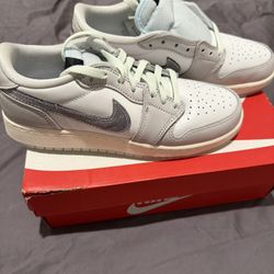 Jordan 1 Low Rare
