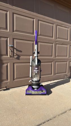 Dirt Devil  power max vacuum cleaner