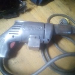 MILWAUKEE HOLE SHOOTER $30
