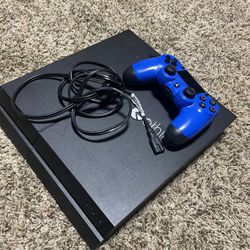 PS4 Pro (used) *Controller Included*