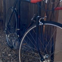 In Exallant Working Condition Vintage Univega Needs Adjustm Back Breaks Only Size 27.5  Please Check Out All Pictures $70 