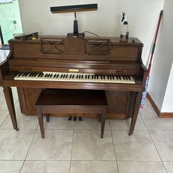 Free piano