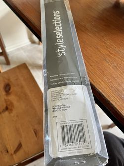 Style Selection, Curtain Rod