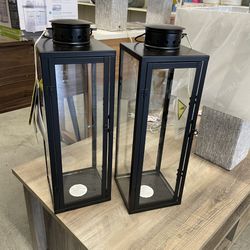 Set of 2, Lorient 21.5" Indoor/Outdoor Lantern - PLT4069 - Black - Safavieh