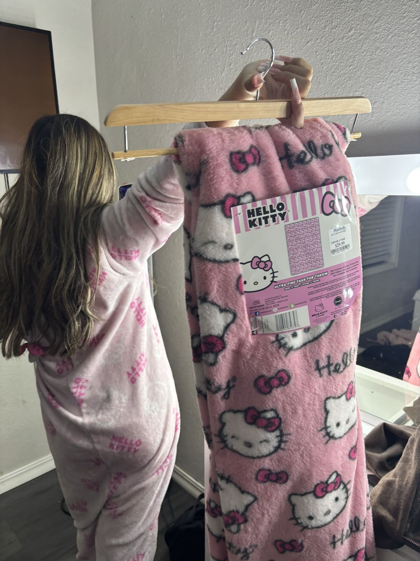 Hello Kitty Pink Blanket 
