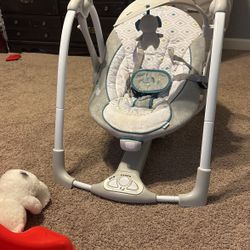 Deluxe 5-Speed Baby Swing 